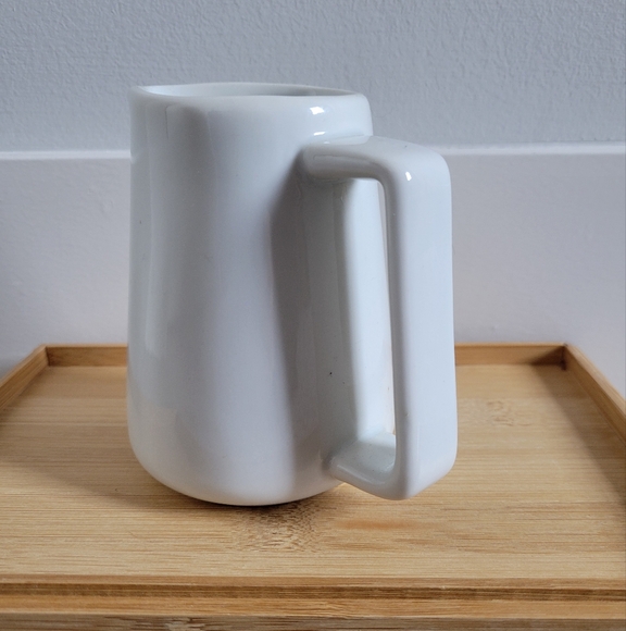 Vintage Modern White Creamer Pitcher (Small-12oz) - Picture 3 of 5
